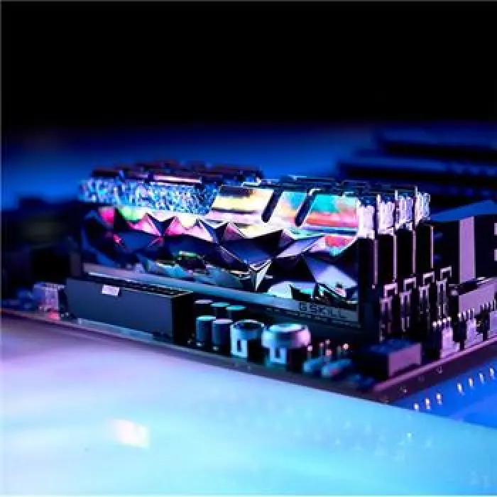 رم جی اسکیل مدل TridentZ Royal Elite 4266mhz ظرفیت 32GB -gallery-2